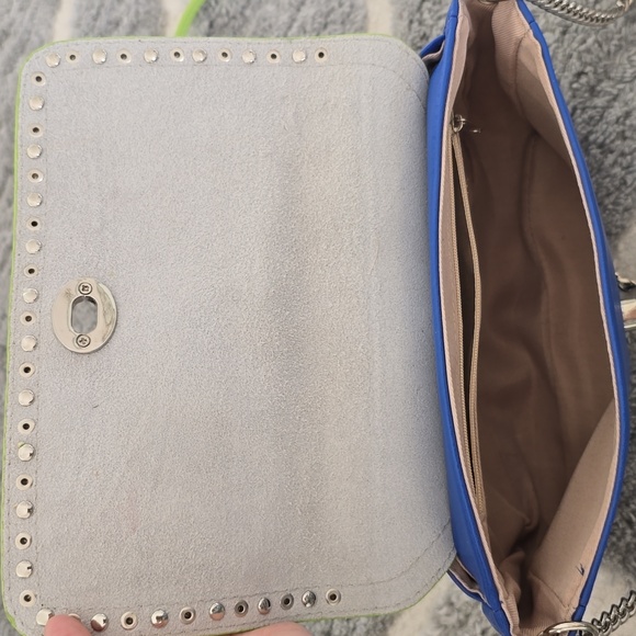 Colorblock florescent green and blue chain bag - Picture 3 of 3